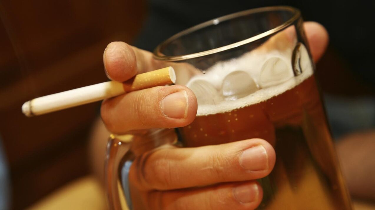 Bad habits - a factor for the appearance of chronic prostatitis
